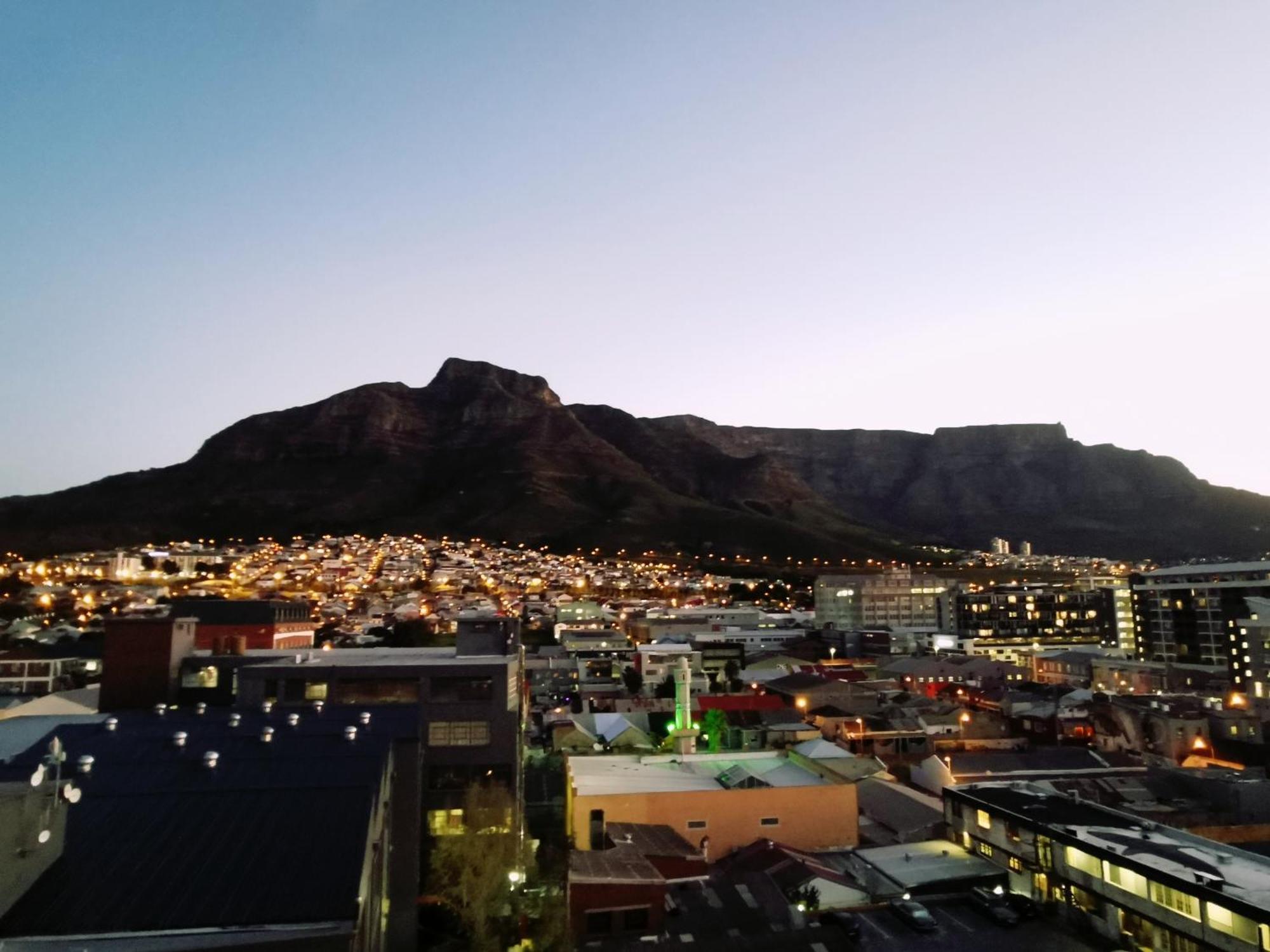 Modern Apartments Cape Town Bagian luar foto